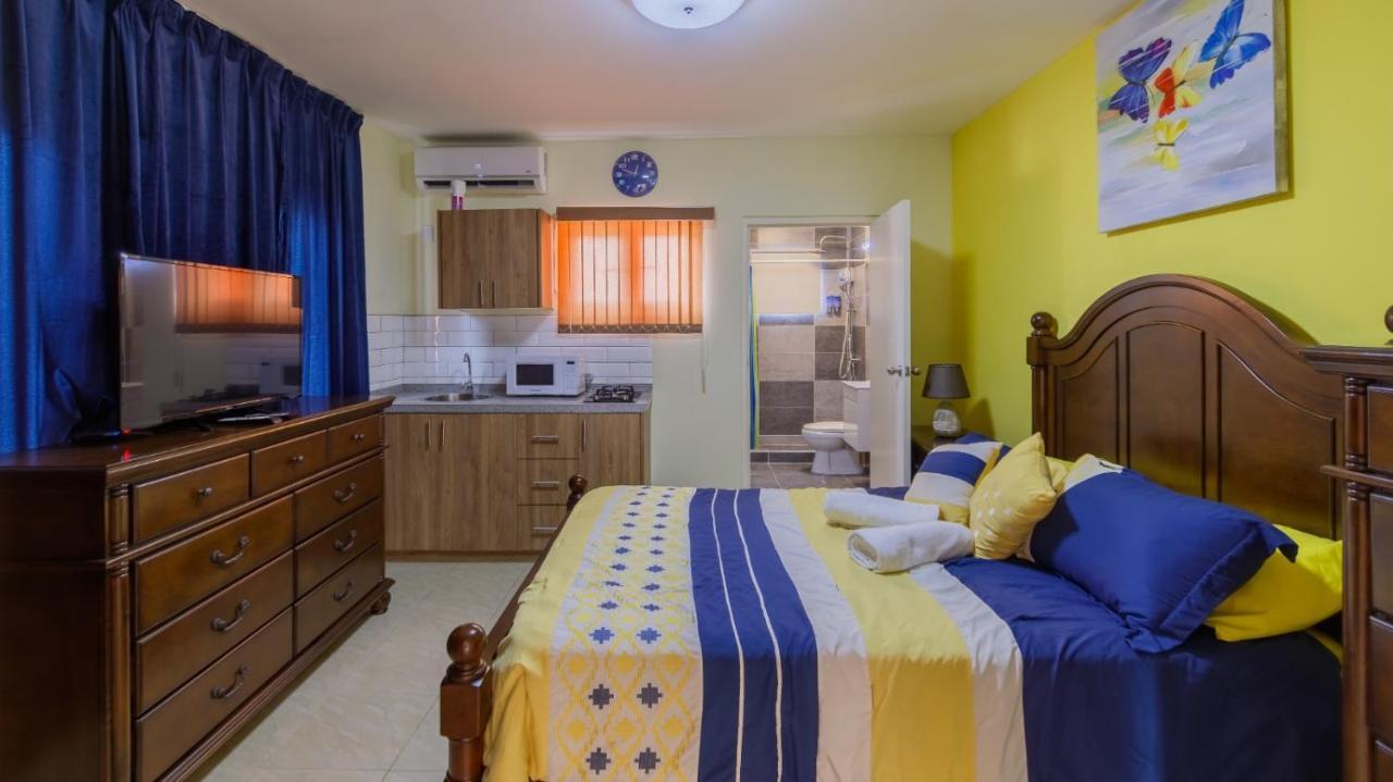 Omira Apartment Suites וילמסטאד מראה חיצוני תמונה