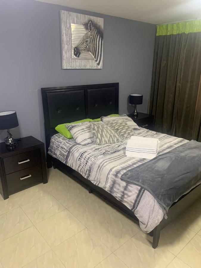 Omira Apartment Suites וילמסטאד מראה חיצוני תמונה